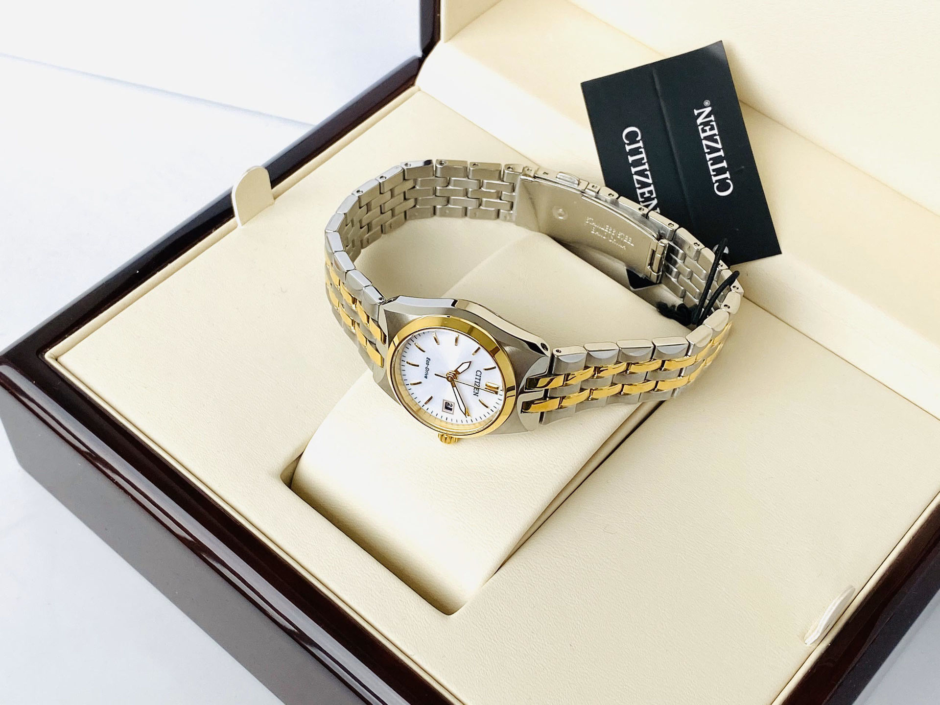 ساعت مچی زنانه سیتیزن citizen اورجینال مدل EW2299-50A