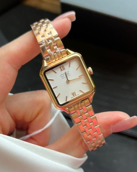 ساعت مچی زنانه کرست crest اورجینال مدل 9046/4