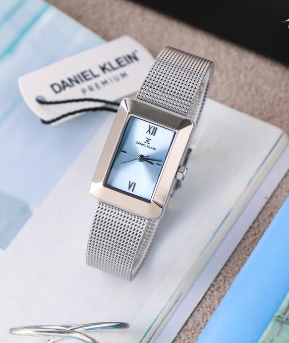 ساعت مچی زنانه دنیل کلین daniel klein اورجینال مدل DK.1.13928-2