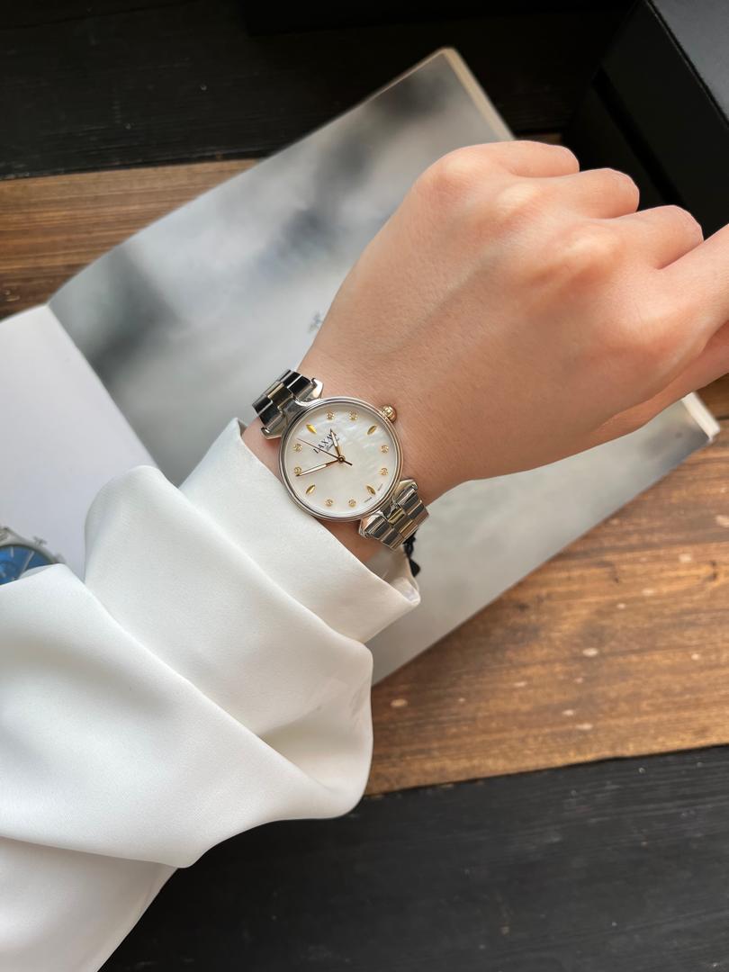 ساعت مچی زنانه لاکسمی LAXMI اورجینال مدل LA-8144-4