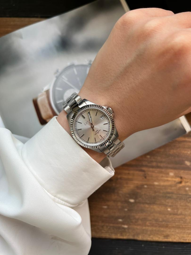 ساعت مچی زنانه لاکسمی LAXMI اورجینال مدل LA-8506-11