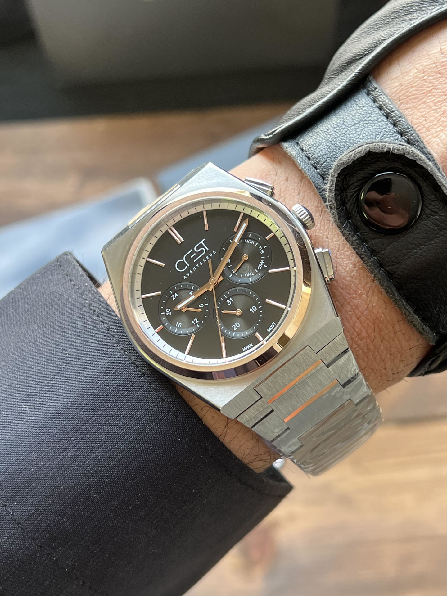 ساعت مچی مردانه کرست crest اورجینال مدل 6249/2