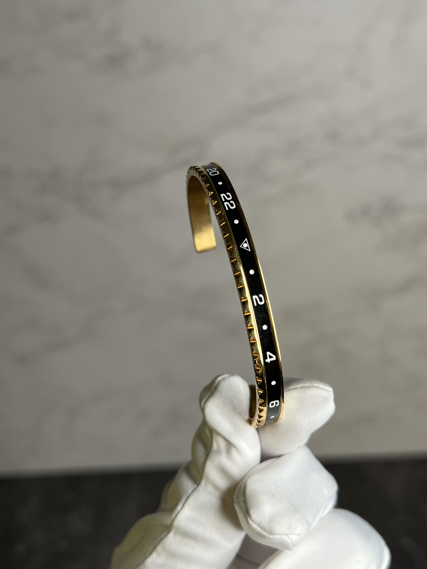 دستبند زنانه d203