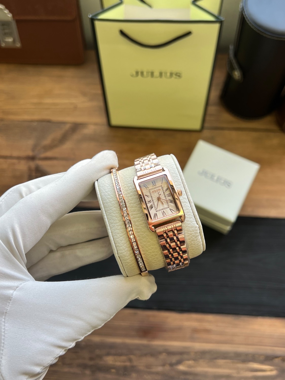 ساعت مچي زنانه اورجینال جوليوس مدل JA-1252B