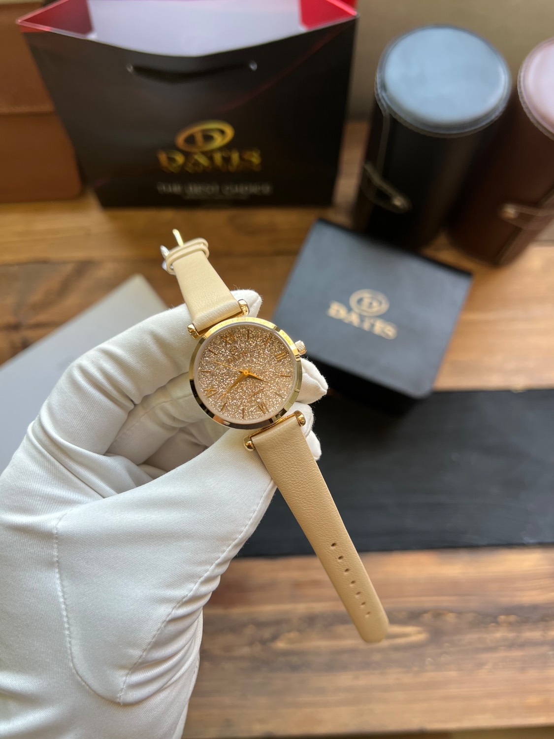 ساعت مچی زنانه داتیس Datis اورجینال مدل D8373FL-1