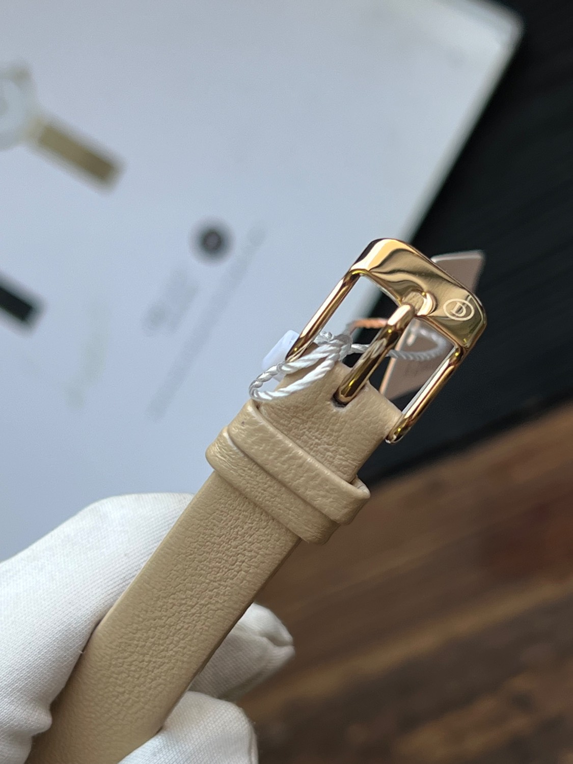 ساعت مچی زنانه داتیس Datis اورجینال مدل D8373FL-1