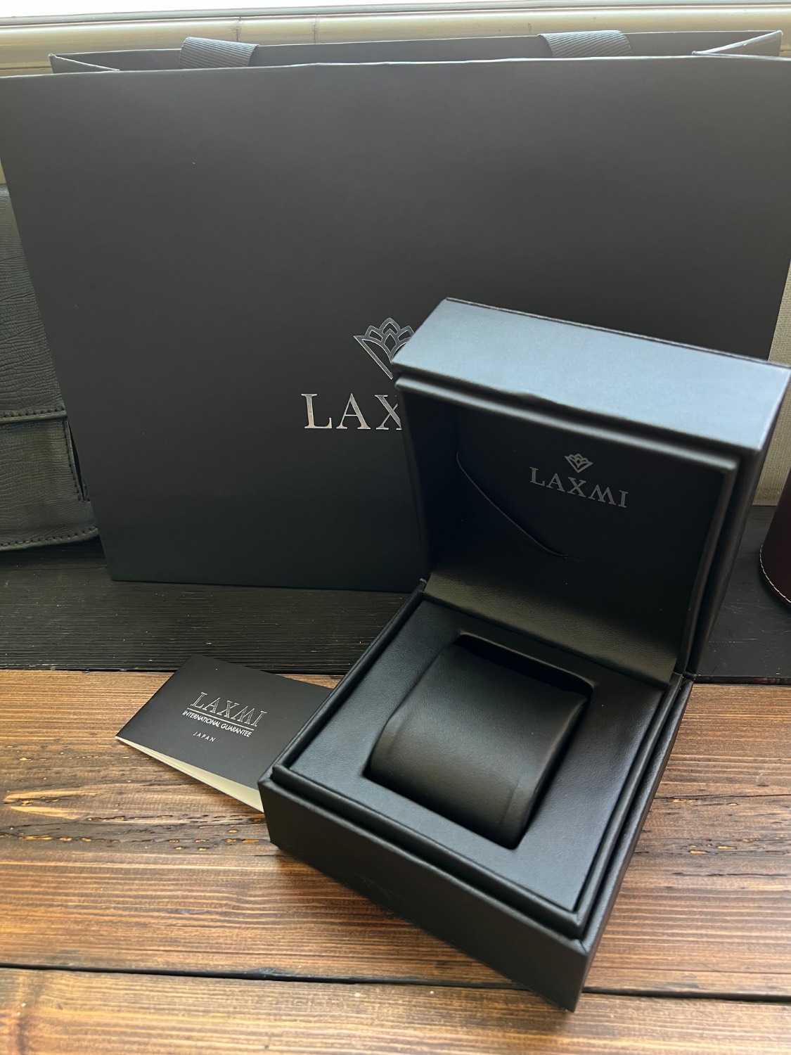 ساعت مچی مردانه لاکسمی Laxmi اورجینال مدل 8808/1