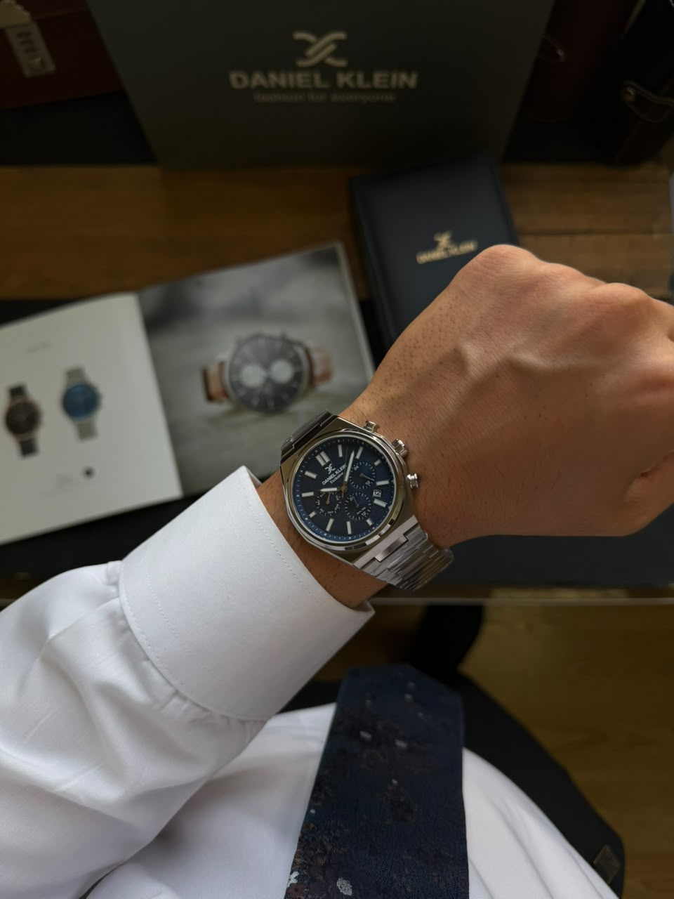 ساعت مچی مردانه دنیل کلین daniel klein اورجینال مدل DK-1-14236-3