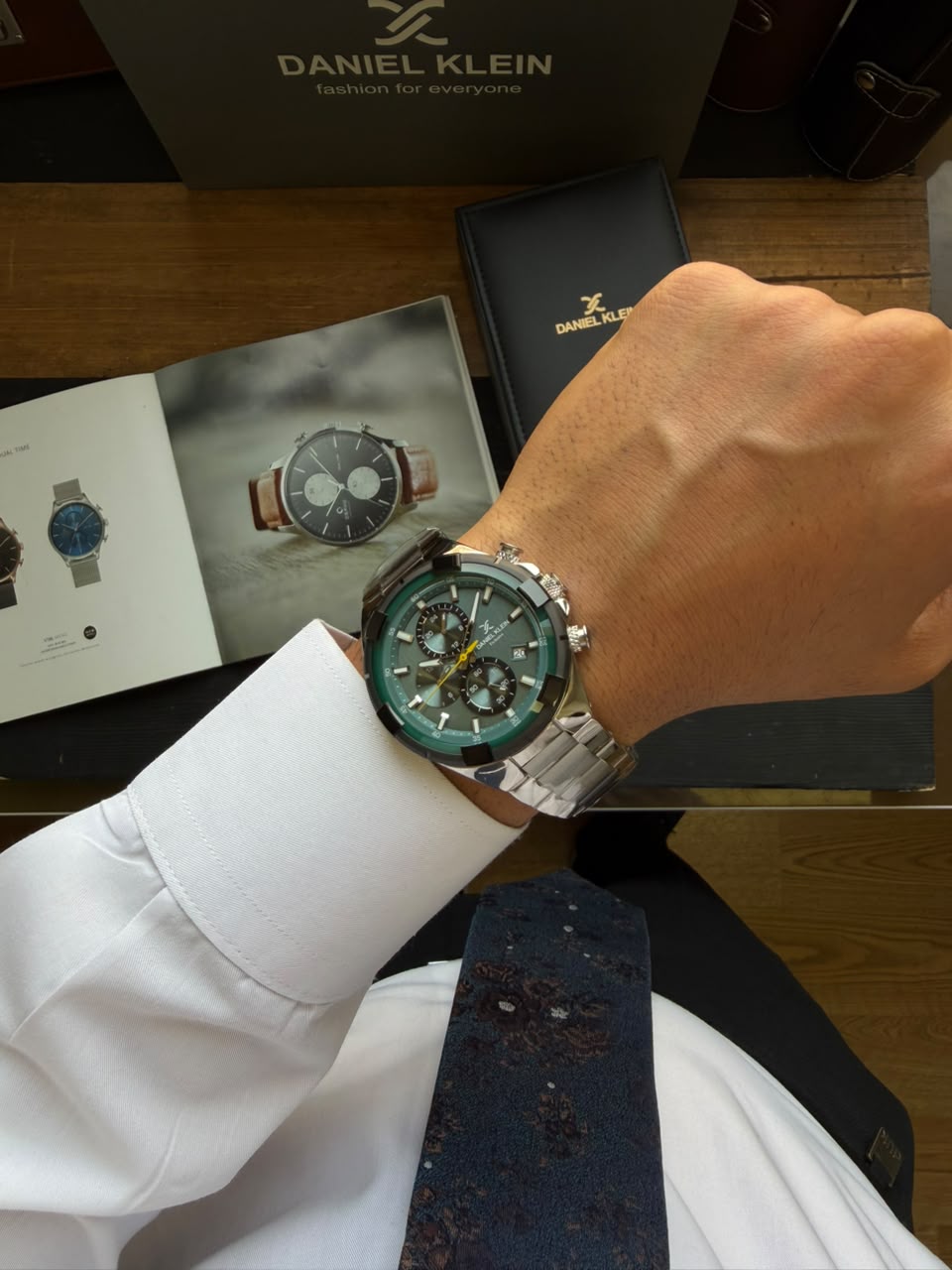 ساعت مچی مردانه دنیل کلین daniel klein اورجینال مدل DK-1-13804-2