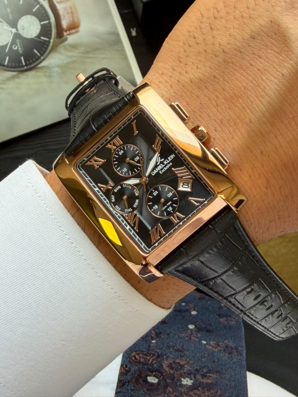 ساعت مچی مردانه دنیل کلین daniel klein اورجینال مدل  DK-1-14249-4