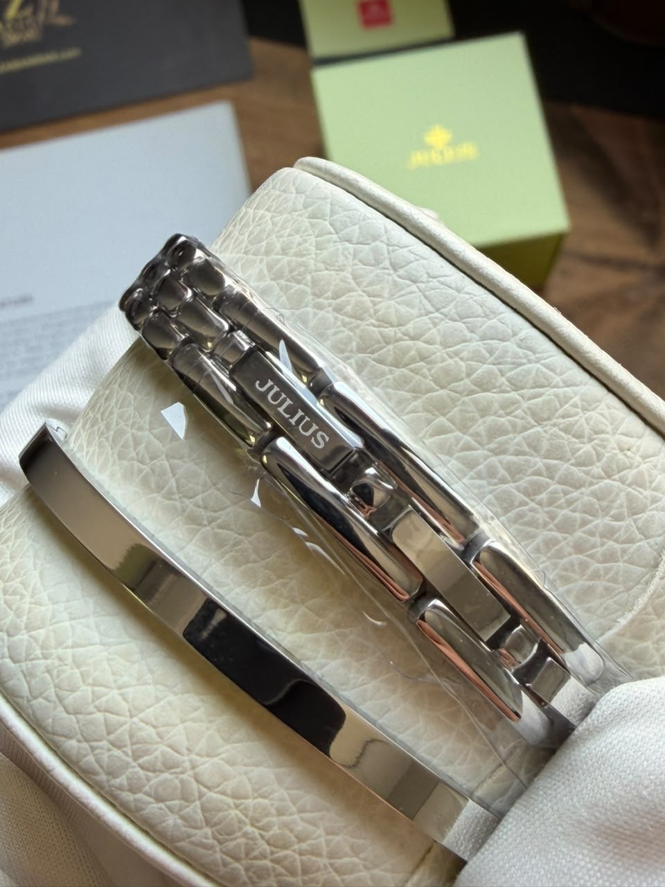 ساعت مچي زنانه اورجینال جوليوس مدل JA-1150A