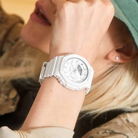 ساعت مچی زنانه کاسیو casio اورجینال مدل GMA-P2100-7ADR