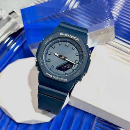 ساعت مچی زنانه کاسیو casio اورجینال مدل GMA-P2100BA-2ADR